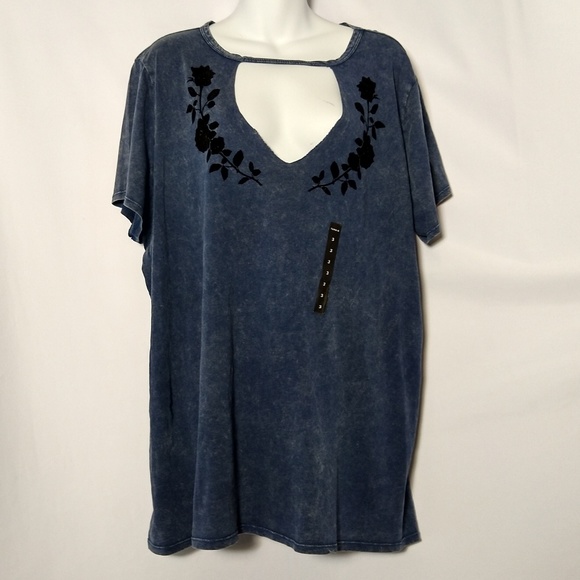 torrid Tops - Torrid Mineral Wash Flocked Choker Shirt Floral 3